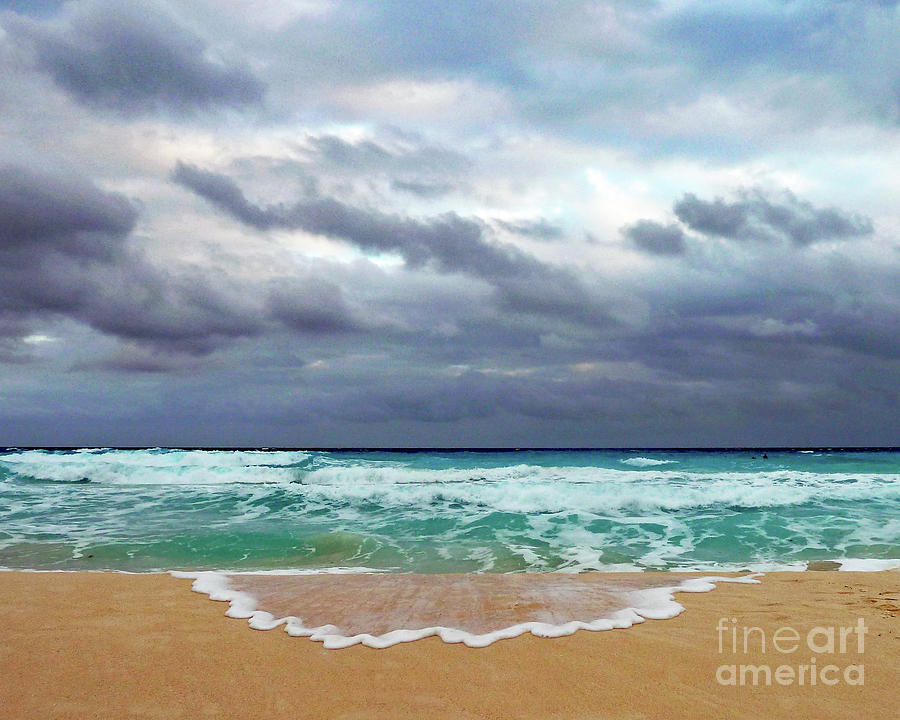 Cancun - Dark Sky Photograph by Cheryl Del Toro