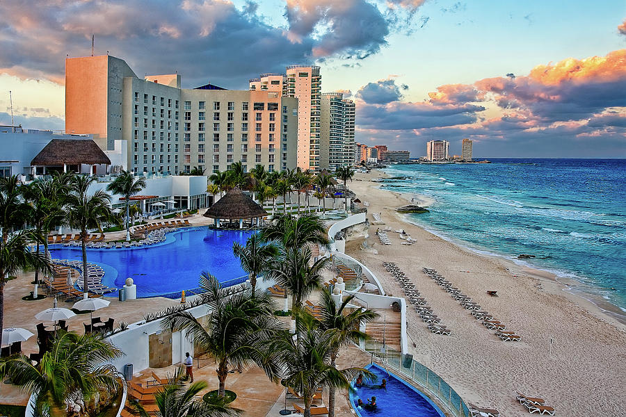 Cancun Sunset Photograph by Marcia Colelli - Fine Art America