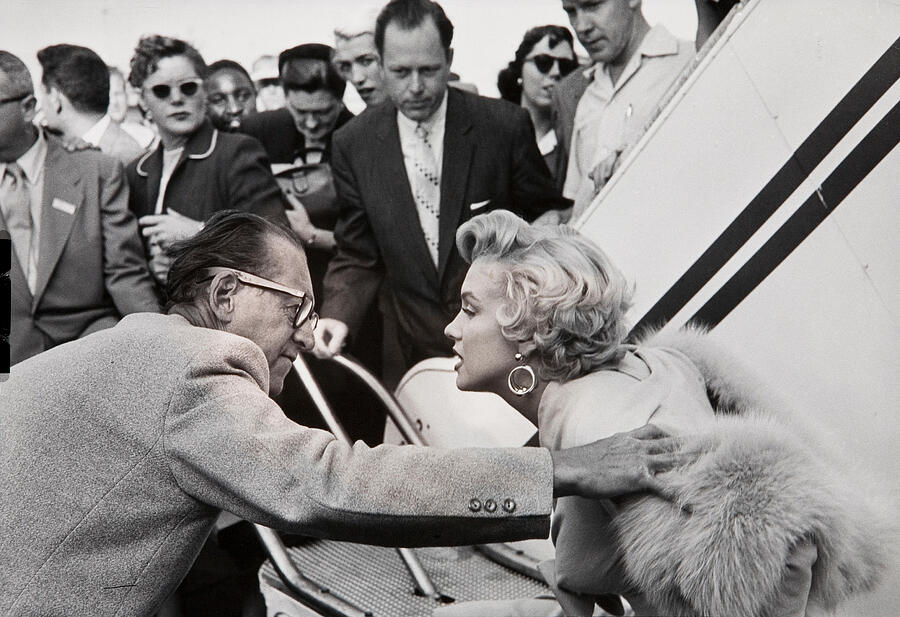 Marilyn Monroe Digital Art - Candid photographs of Marilyn wearing a fur coat and greeting fans. by Marilyn Monroe