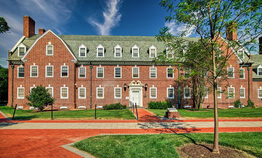 Cannon Hall - University of Delaware Photograph by Mountain Dreams - Pixels