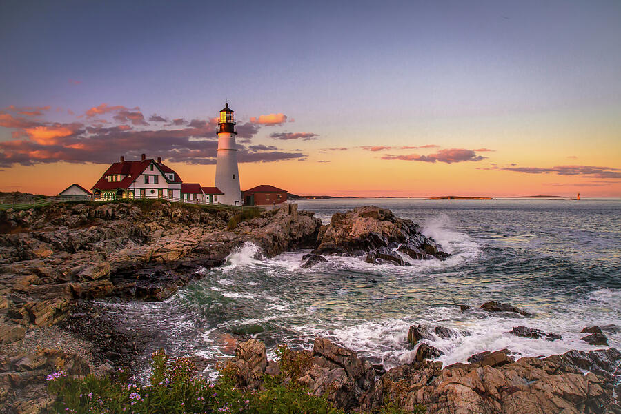 Cape Elizabeth Lighthouse  Photograph by Harriet Feagin