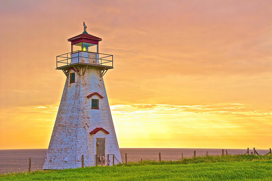 Cape Tyron Lighthouse Photograph by John Butler - Fine Art America