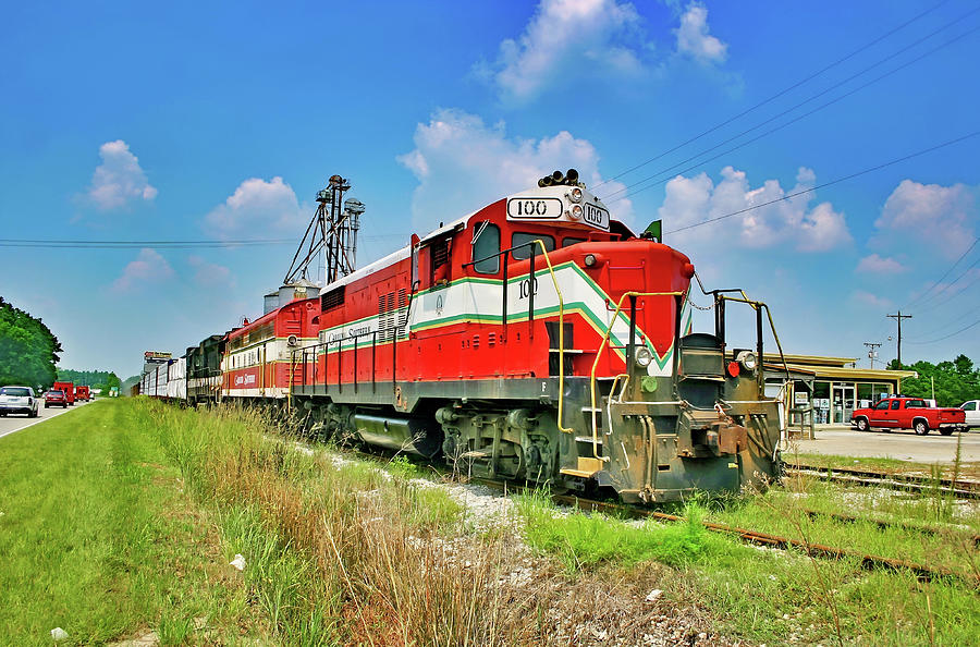 Carolina Southern Railroad in Conway Photograph by Joseph C Hinson