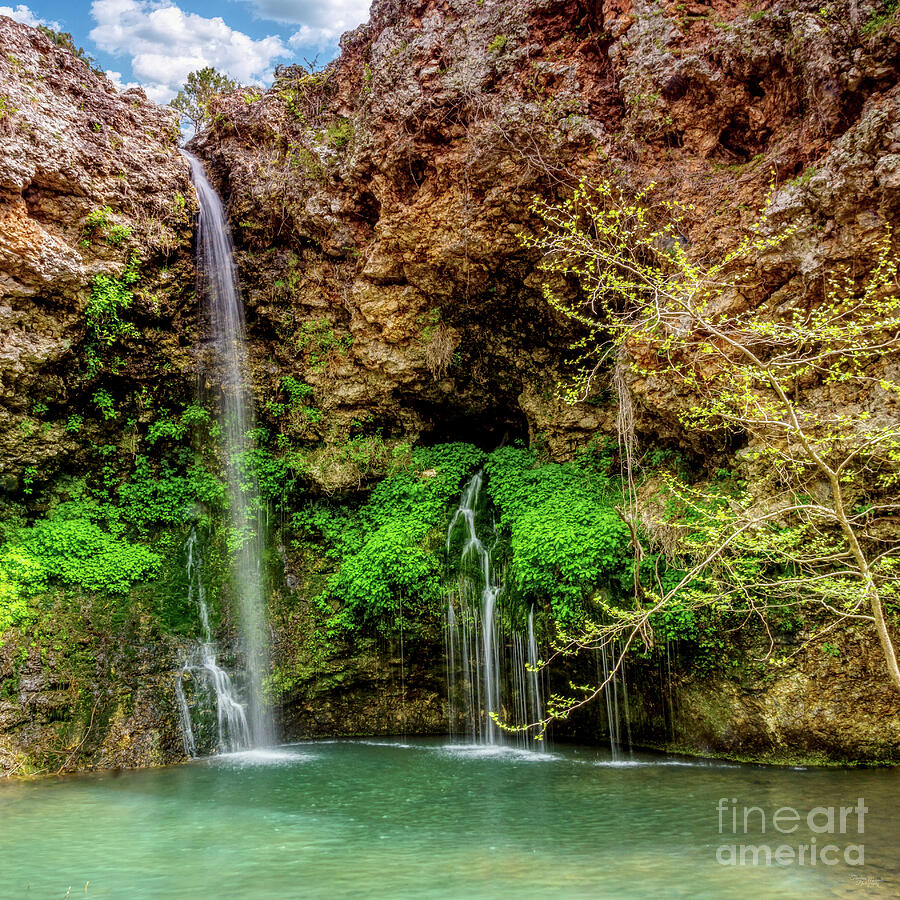 Cascading Oklahoma Dripping Springs Waterfall Photograph by Jennifer White
