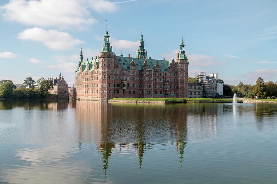 Castle of Frederiksborg Photograph by Pietro Ebner