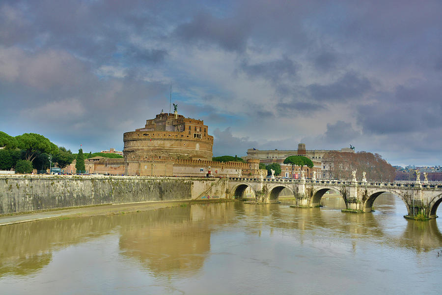 Castle Sant Angelo, Roma Photograph by Regina Muscarella