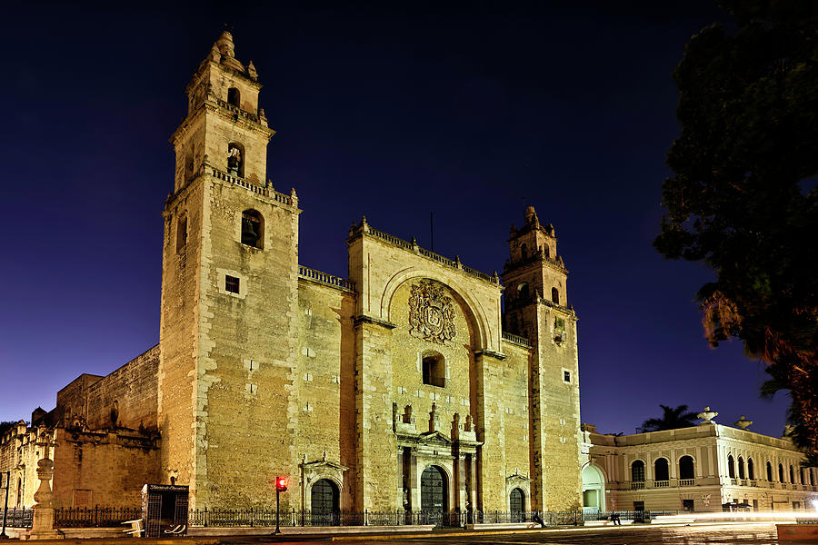 Catedral de Merida San Ildefonso Photograph by Robert Woodward