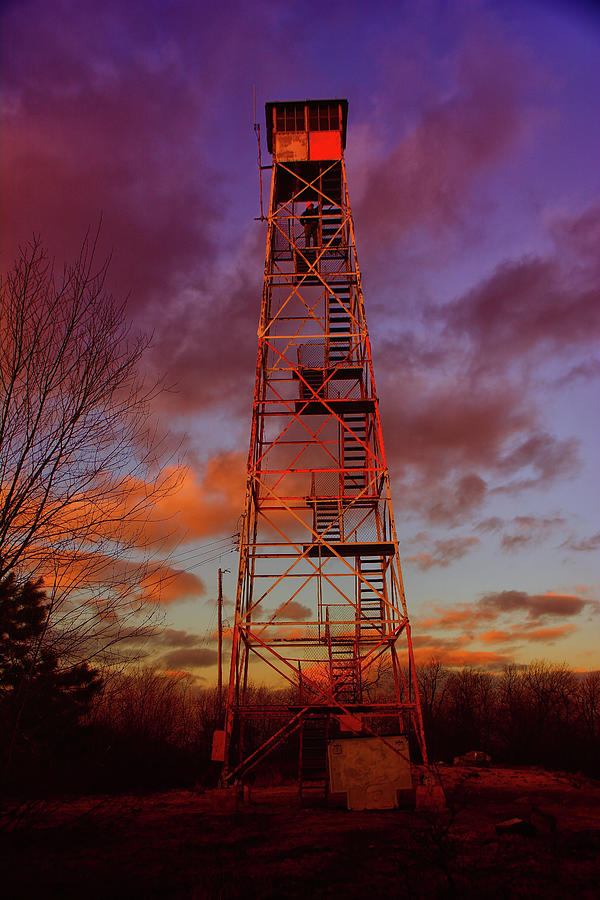 Catfish Fire Tower Sunset Photograph by Raymond Salani III