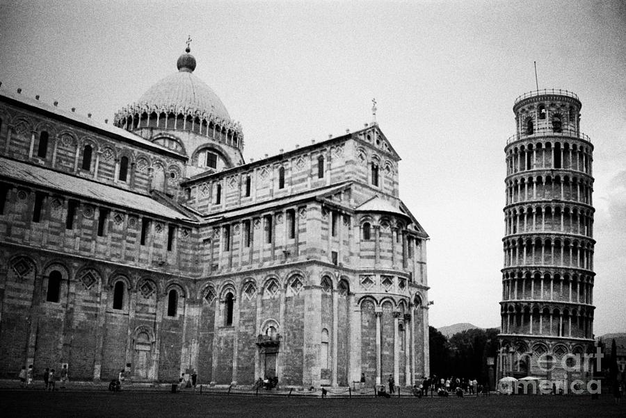 Cathedral and Leaning tower of Pisa, campo dei Miracoli, Pisa, Italy in ...