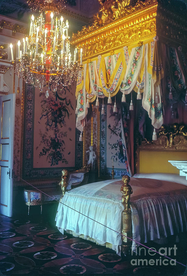 Catherine Palace Interior Bedroom Two Photograph by Bob Phillips