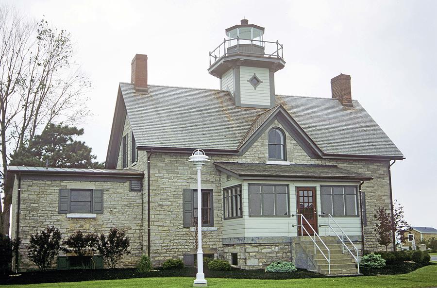 Cedar Point Light Photograph by Herbert Gatewood - Fine Art America