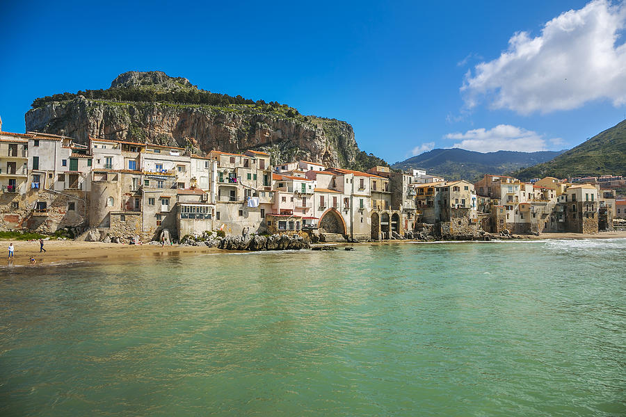 Cefalu in Sicily Photograph by Gonzalo Azumendi