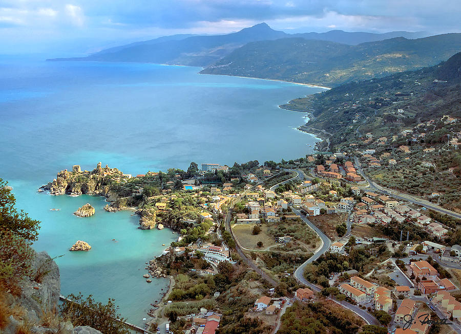 Cefalu Sicily Photograph by Joe Bonita