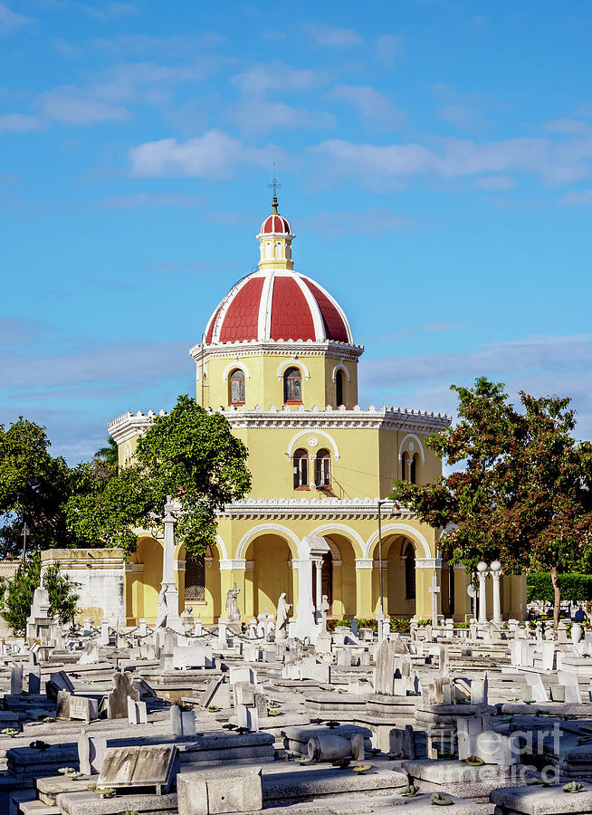 Central Chapel, Necropolis Cristobal Colon, Vedado, Havana, La Habana 