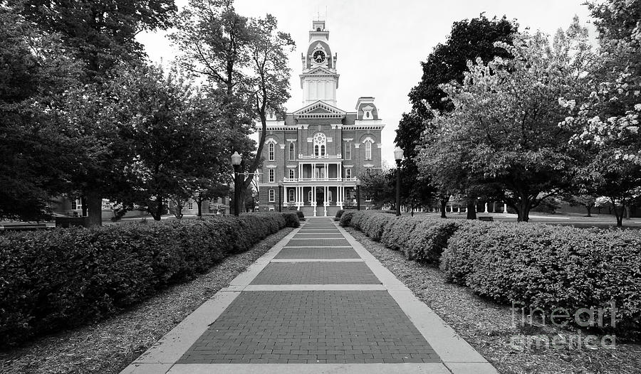 Central Hall Hillsdale College   6493 Bw Photograph