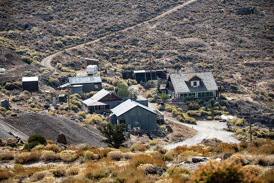 Cerro Gordo Mine Ruins Photograph by David Salter
