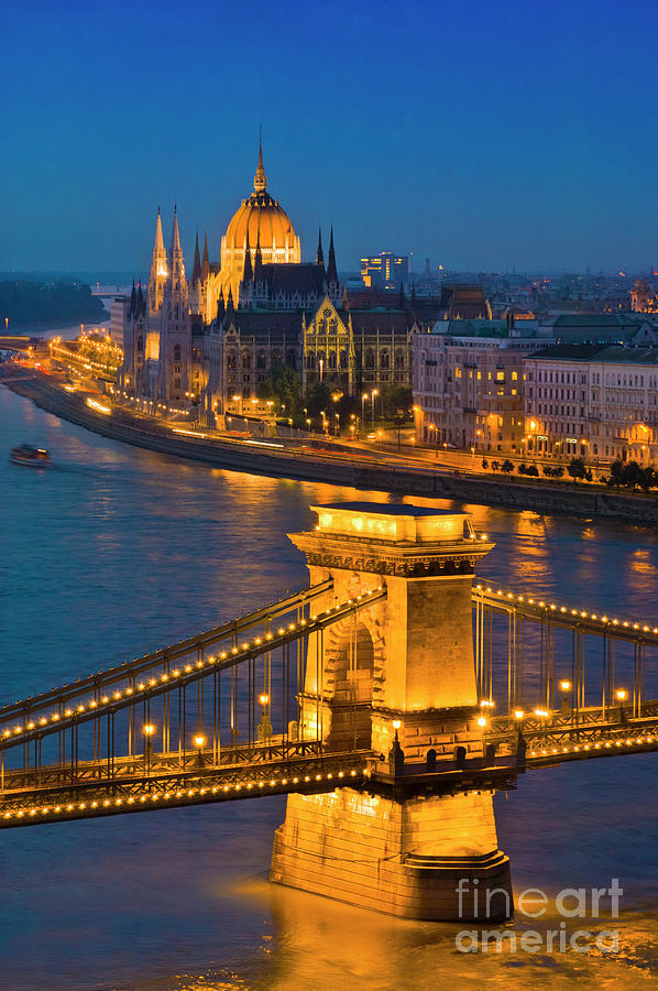 Chain Bridge and River Danube, Budapest, Hungary Photograph by Neale And Judith Clark
