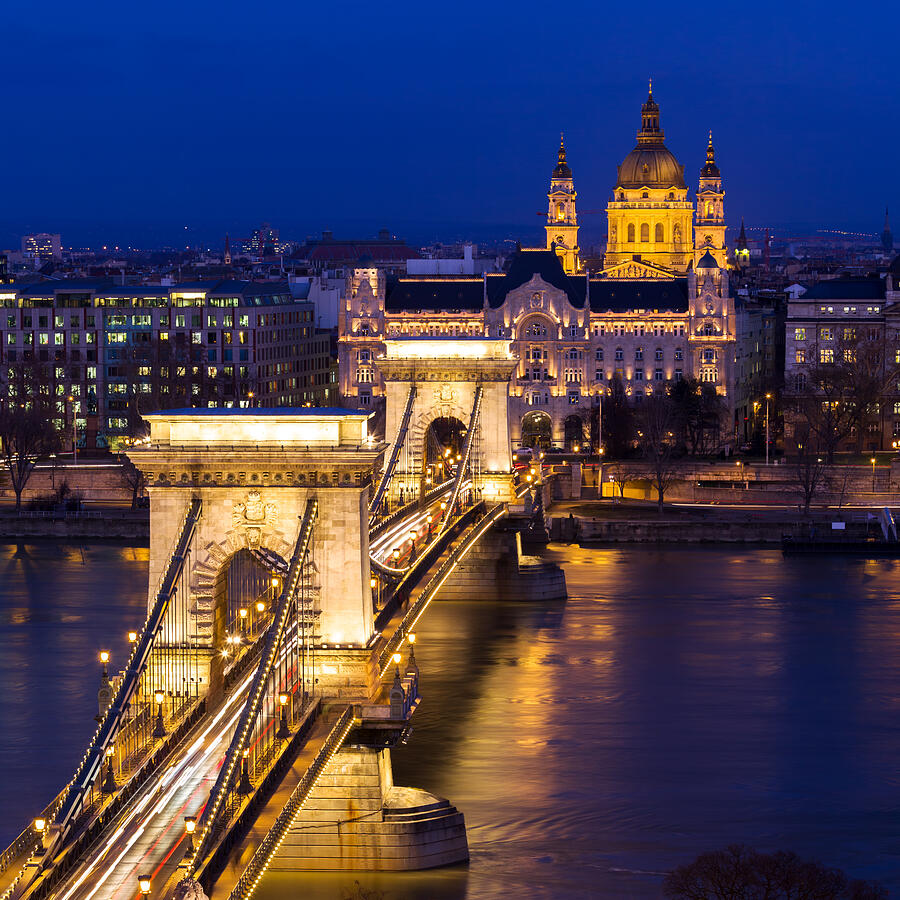 Chain Bridge in Budapest, Hungary Photograph by Tomch