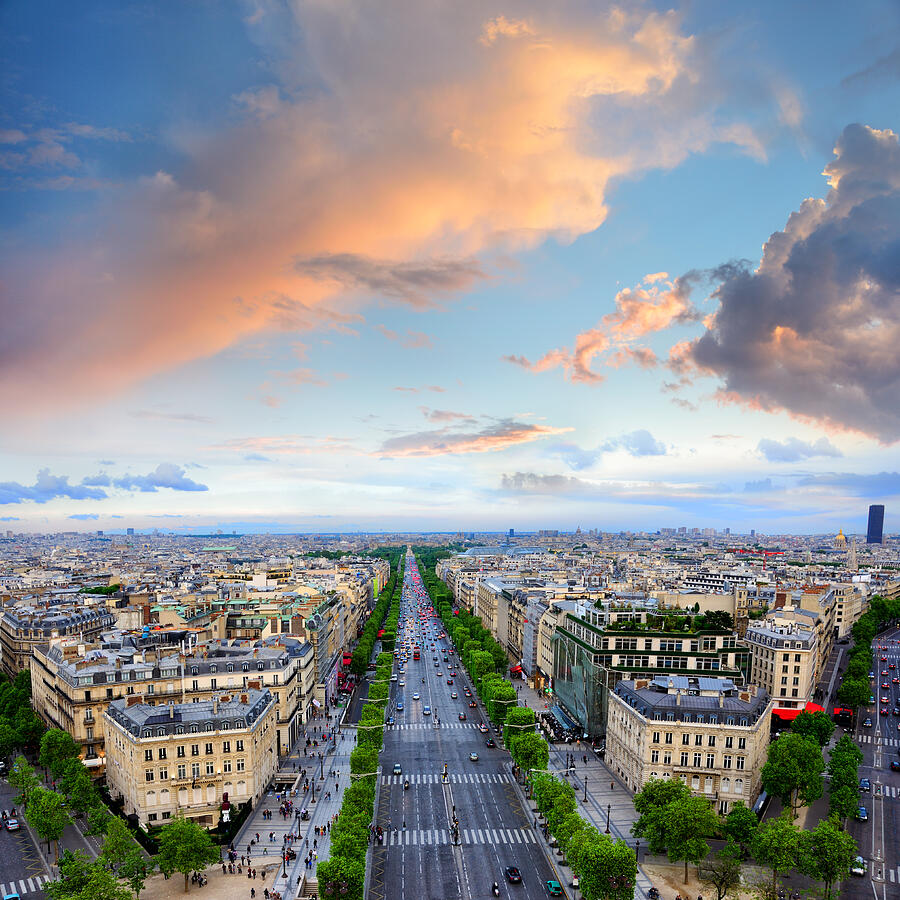 Champs Elysees, Paris Photograph by Alxpin