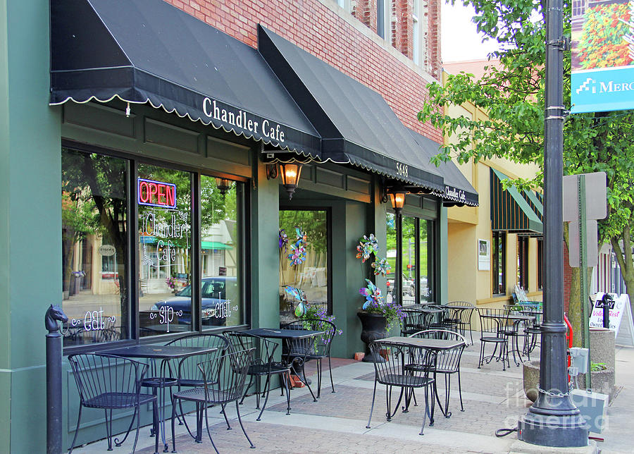 Chandler Cafe in Downtown Sylvania Photograph by Jack Schultz