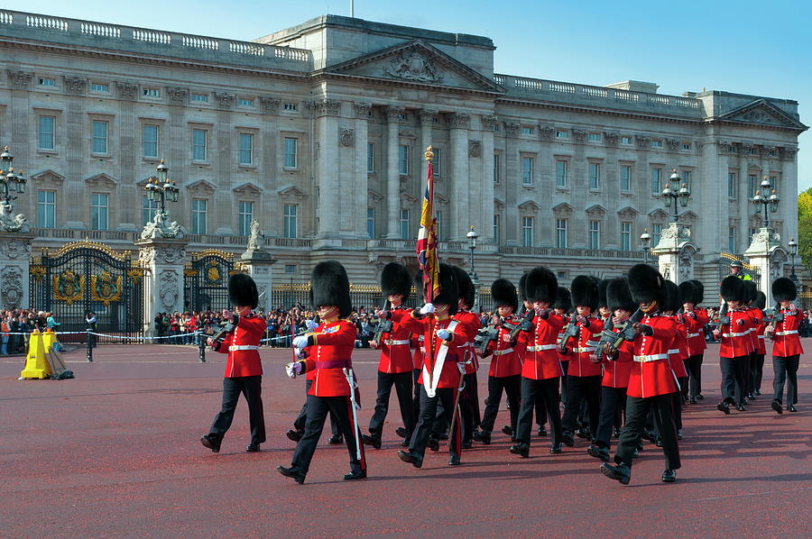 Changing of the Guard Photograph by Alan Copson - Fine Art America