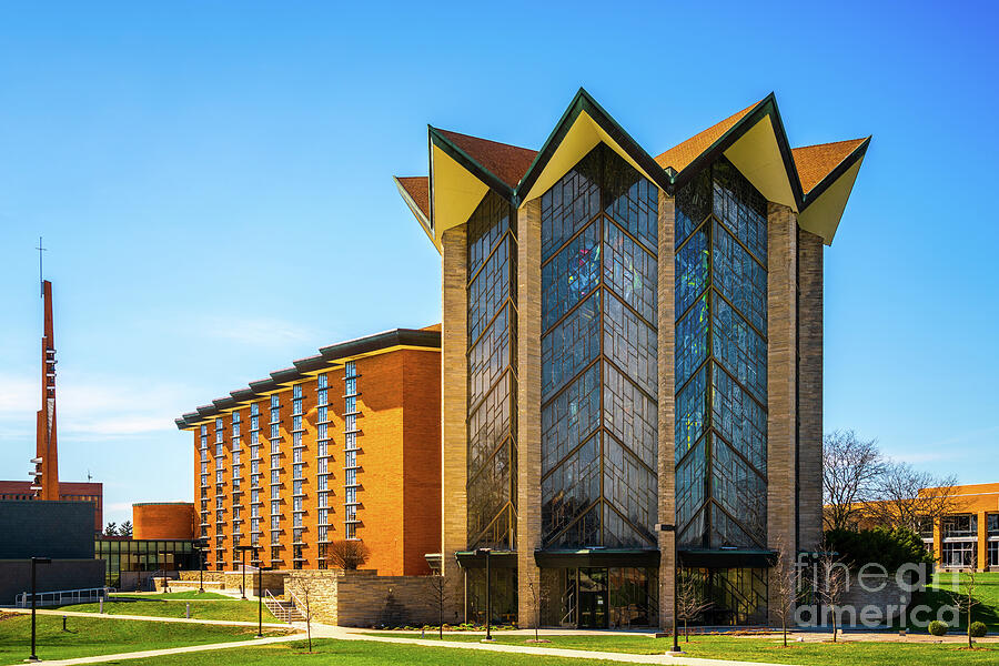 Chapel of the Resurrection Valparaiso University Photograph by Paul Velgos Chapel of the Resurrection Valparaiso University Photograph by Paul Velgos