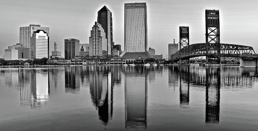 Jacksonville Photograph - Charcoal Morning in Jacksonville by Frozen in Time Fine Art Photography