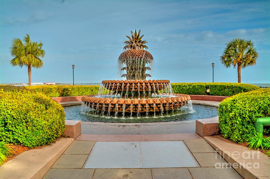 Charleston SC Pineapple Fountain Photograph by Paul Lindner - Fine Art ...