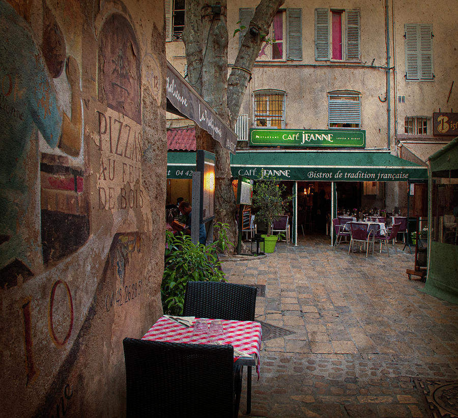 Charming French Cafe - Aix-en-Provence, France Photograph by Denise Strahm