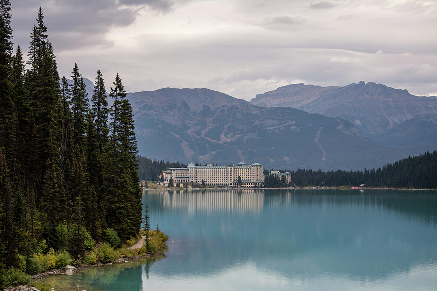 Chateau Lake Louise Photograph by Andrew Wilson