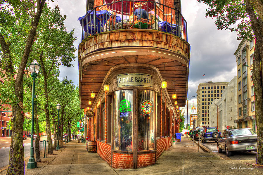 Chattanooga TN The Pickle Barrel Too Flatiron Architectural Art Photograph by Reid Callaway