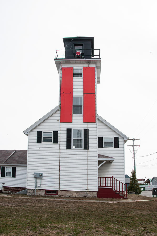 Cheboygan Lighthouse 6037 Photograph by Stan Gregg - Fine Art America