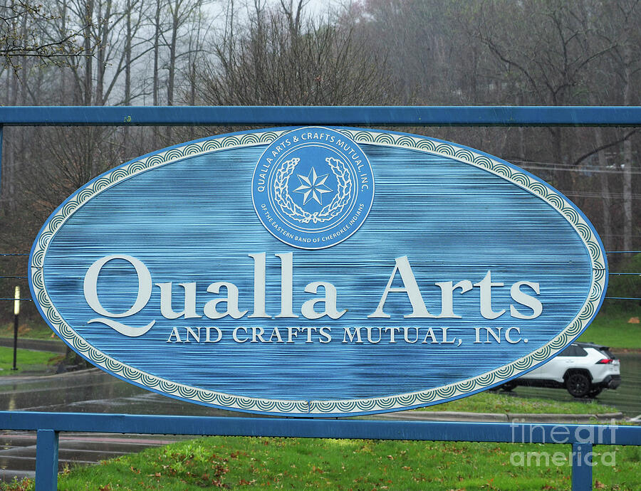 Sign Photograph - Cherokee Qualla Arts by Curtis Boggs