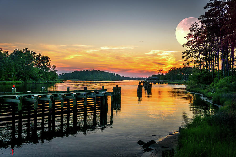 Chesapeake Lock Park Photograph by James Talley - Fine Art America