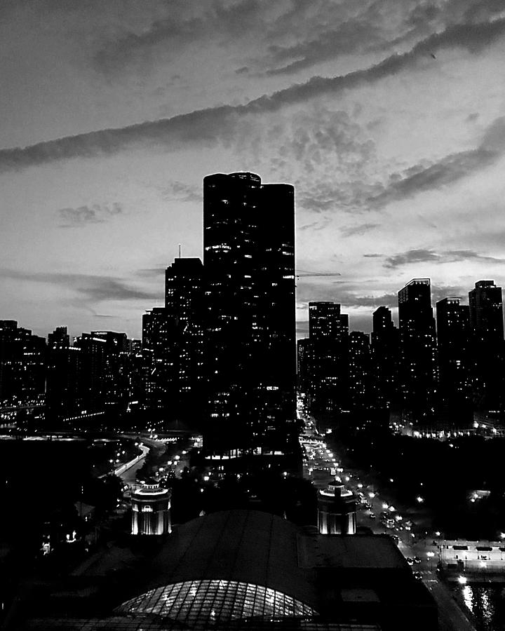 Chicago at Dusk BW Photograph by Lee Darnell