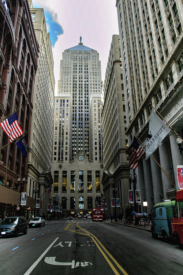 Chicago Board of Trade Building Photograph by Thierry Lach Chicago Board of Trade Building Photograph by Thierry Lach
