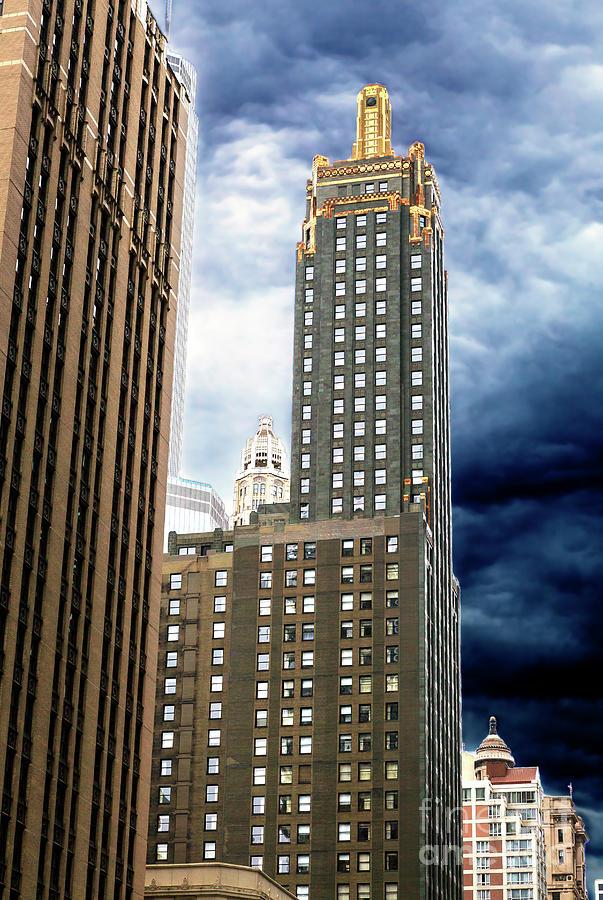 Chicago Carbide and Carbon Building Profile Photograph by John Rizzuto