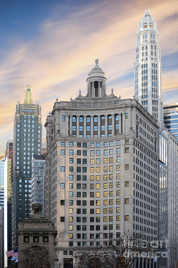 Chicago landmark structures with new and old architecture and design. Photograph by Gunther Allen