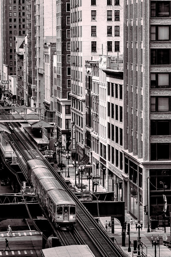 Chicago Looking North On Wabash Avenue Photograph