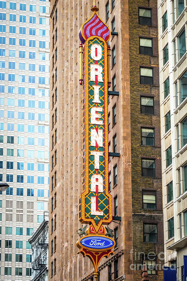 Chicago Oriental Theater Marquee Sign Photo Photograph by Paul Velgos