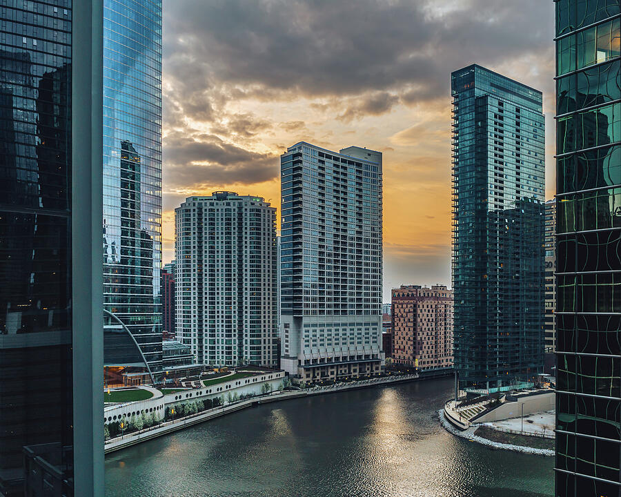 Chicago Rivers Bend Photograph by Nisah Cheatham Chicago Rivers Bend Photograph by Nisah Cheatham