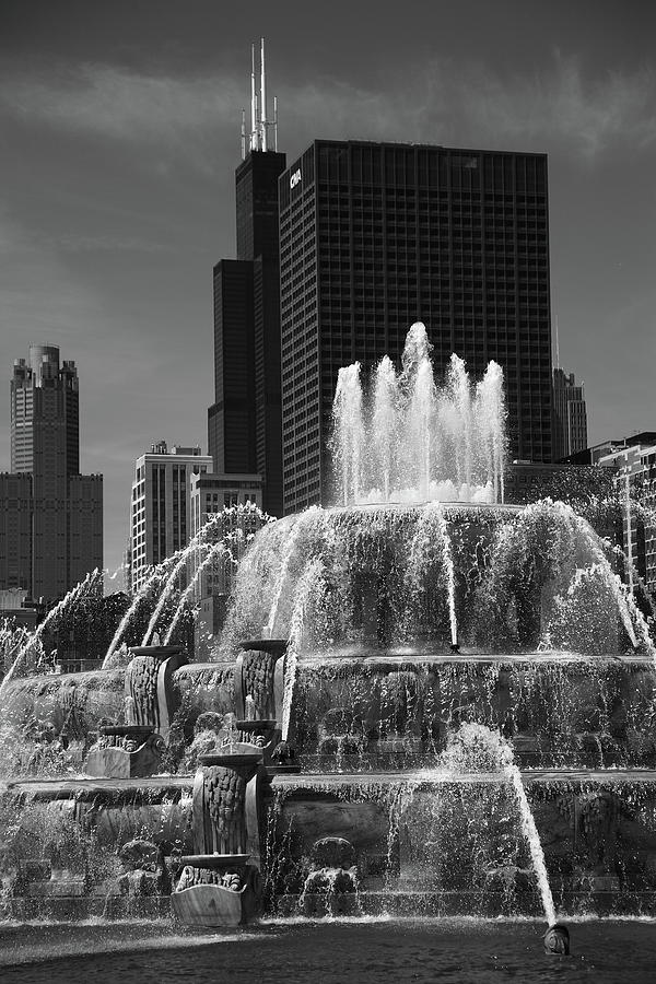Chicago Skyline and Buckingham Fountain 2010 #2 BW Photograph by Frank Romeo