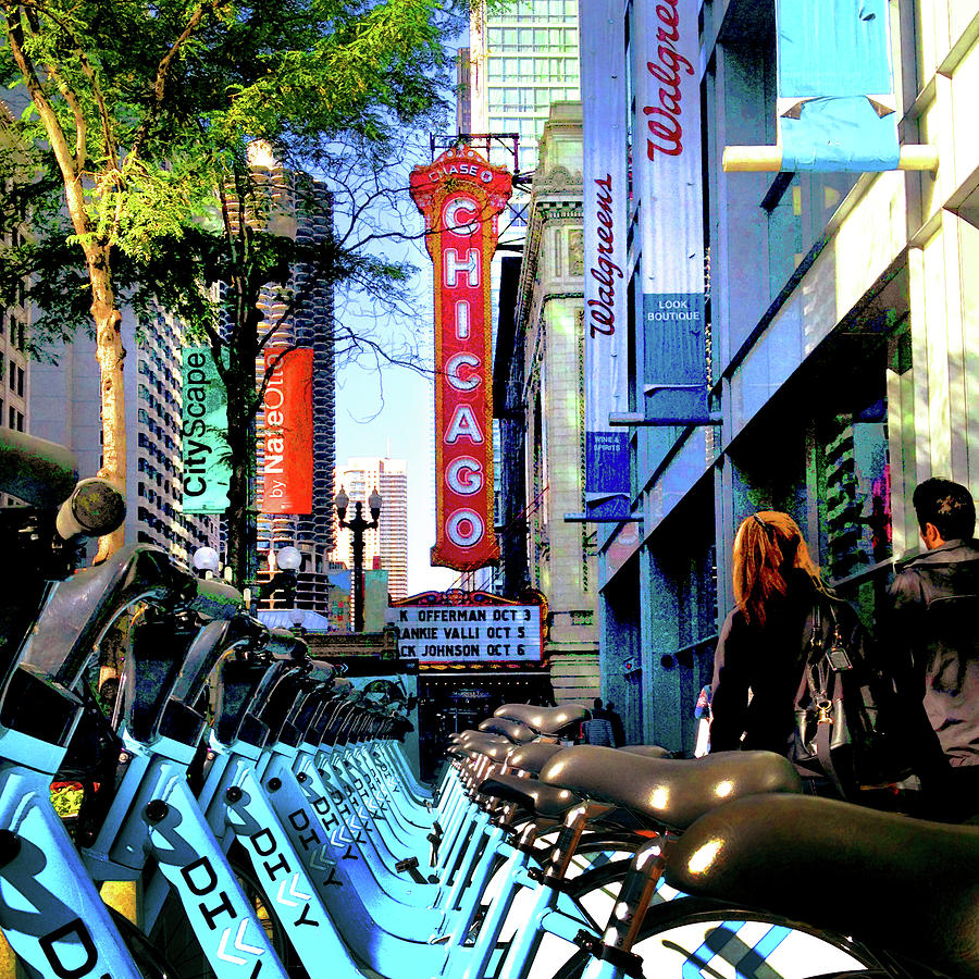 Chicago Theatre City Bikes Photograph by Patrick Malon