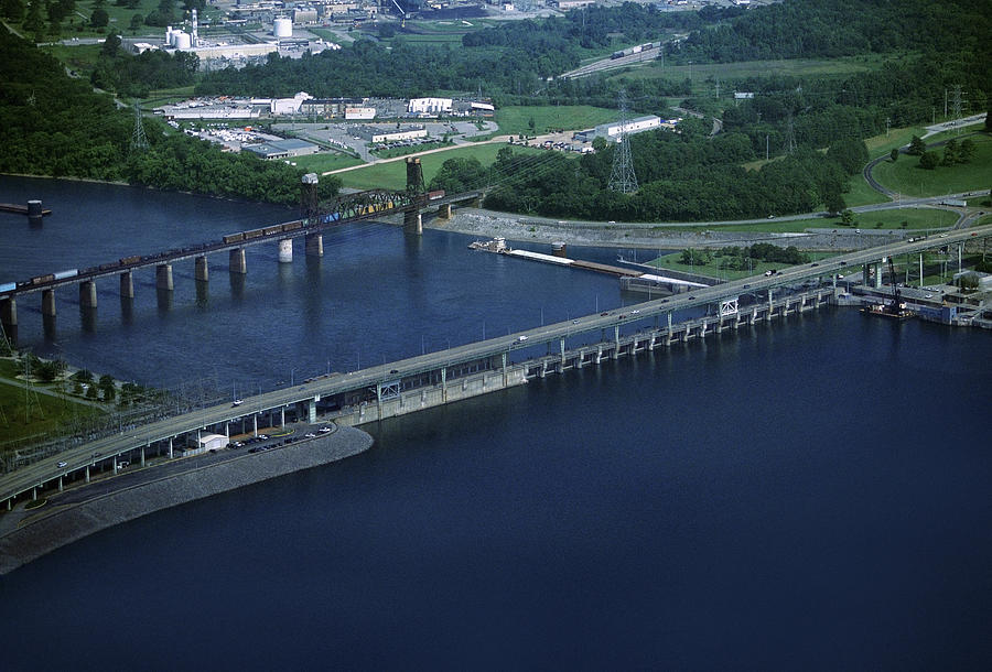 Chickamauga hydroelectric dam, Tennessee, USA Photograph by Glowimages