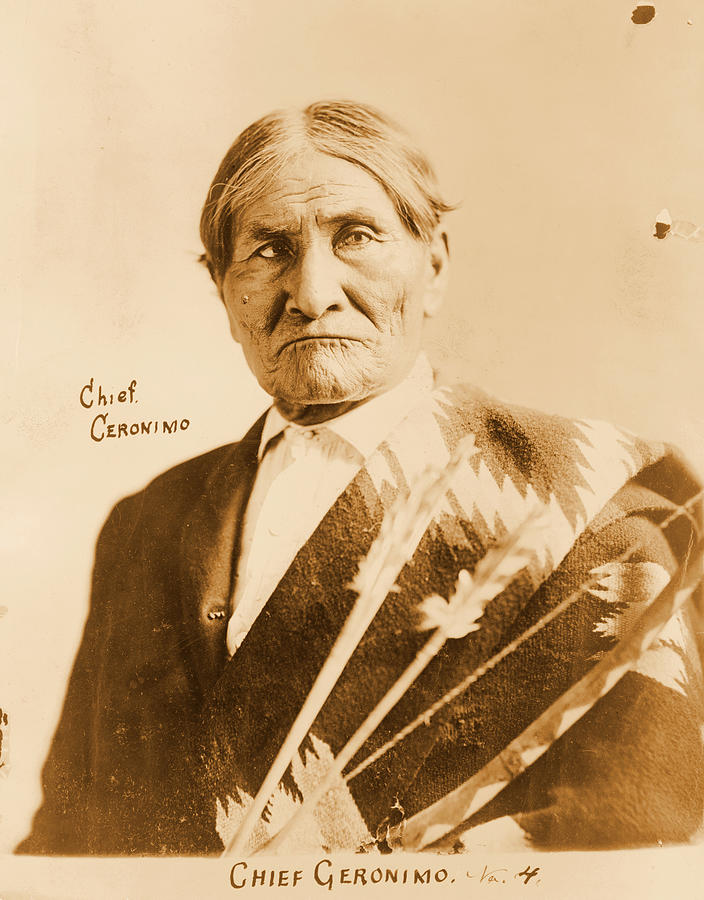 Chief Geronimo - Sepia - Circa 1904 Photograph by David Hinds - Fine ...