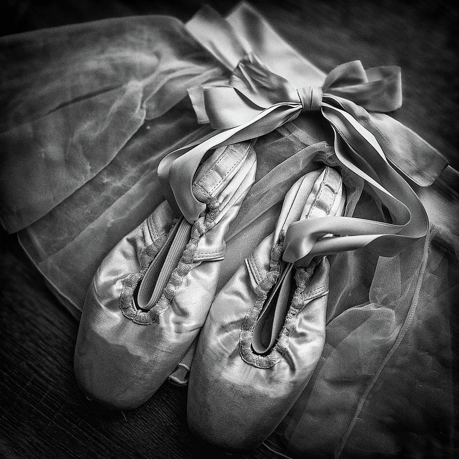 Childhood Tutu and Pointe Shoes Photograph by Jennifer Shoniker - Fine ...