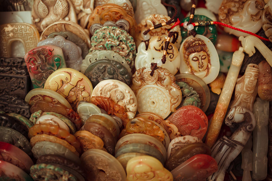 Chinese cultural relics market. Photograph by Pan Hong