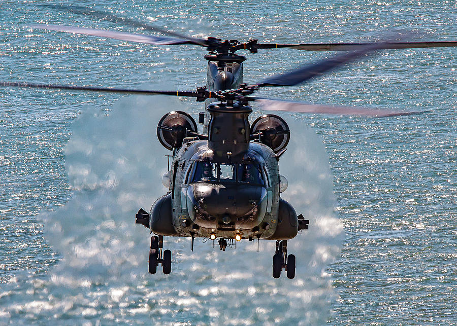 Chinook Photograph by Martin Wood - Fine Art America