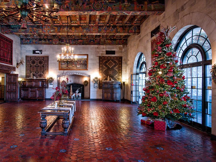 Christmas at the Mansion  Photograph by Buck Buchanan