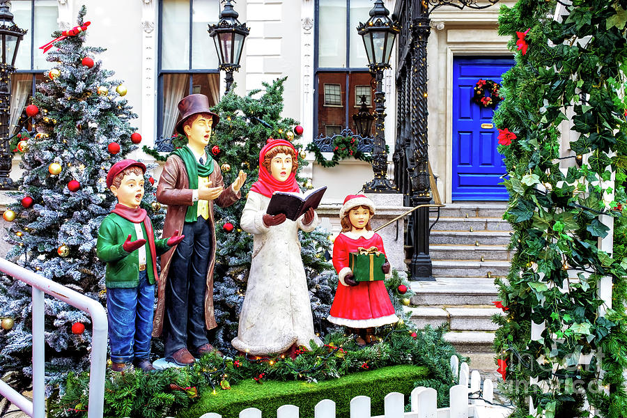 Christmas Caroling in Dublin Ireland Photograph by John Rizzuto